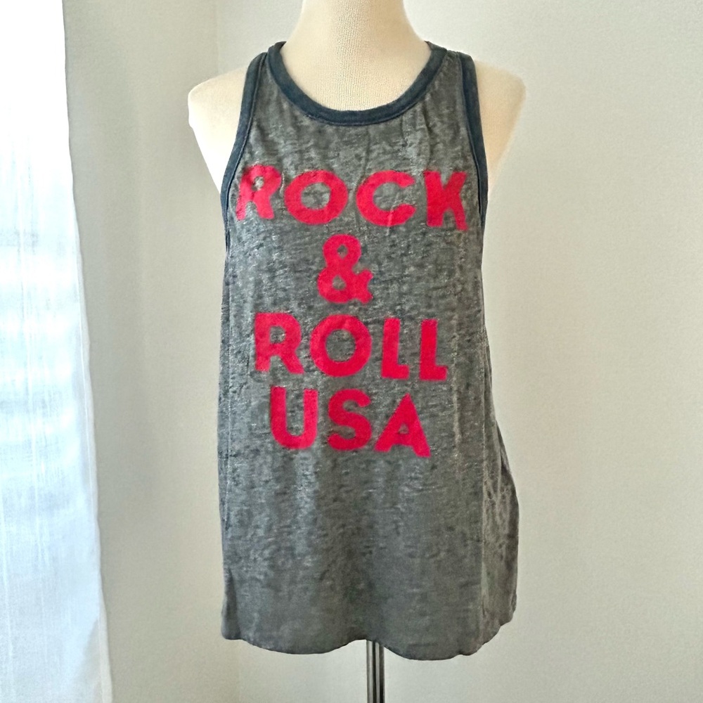 🌸NWT Chaser “Rock & Roll USA” Sleeveless Racerback Top. Gray/Red. Size: Medium - Picture 1 of 7